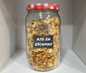 Ajo en escamas