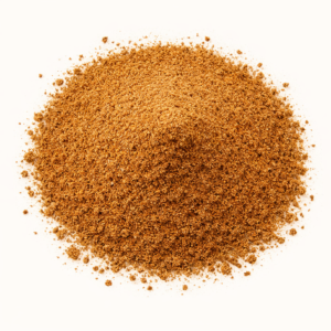 La nuez moscada es una de las especias más apreciadas en la cocina internacional, reconocida por su aroma cálido, dulce y ligeramente picante. Entera o molida, desprende un perfume envolvente que recuerda a platos de repostería, salsas cremosas, guisos tradicionales y bebidas calientes. Al rallarla o molerla al momento, su aroma se intensifica, liberando notas dulces, tostadas y terrosas que despiertan los sentidos y elevan cualquier receta. Su sabor cálido y delicado aporta profundidad y carácter tanto a preparaciones dulces como saladas, convirtiéndola en imprescindible en la despensa gourmet. En formato a granel, se conserva perfectamente, permitiendo dosificarla al gusto y mantener intacto su aroma natural durante más tiempo. Ideal para chefs, reposteros y amantes de la cocina casera que buscan calidad y autenticidad.