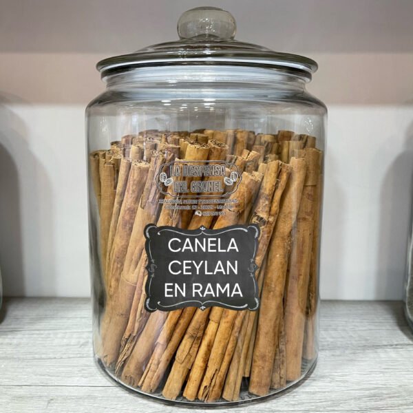 Canela Ceylán en Rama