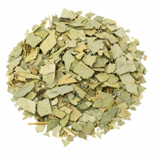 El eucalipto es una planta tradicional muy valorada por su aroma intenso y fresco, ampliamente utilizada en infusiones y preparaciones herbales. En LA DESPENSA DEL GRANEL seleccionamos hojas de eucalipto cortadas, cuidadosamente secadas para conservar su característico perfil aromático y facilitar su uso en infusión. Al infusionarse, desprende un aroma penetrante y balsámico, con un sabor ligeramente amargo y muy refrescante. Es una planta especialmente apreciada en épocas frías y cambios estacionales, formando parte de mezclas tradicionales junto a ingredientes como el Tomillo o el Jengibre. Su formato a granel permite ajustar la cantidad según preferencia, mantener su frescura y reducir el uso de envases.
