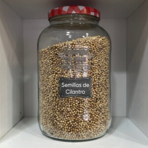 72F4727A-B4EB-4CA7-BAB2-1182D1D23C64 Suaves, aromáticas y ligeramente dulces: el equilibrio perfecto en tus mezclas y guisos. Semillas pequeñas y aromáticas. Aroma suave con notas cítricas. Sabor cálido y ligeramente dulce. Se intensifica al tostarlas. Un básico en mezclas orientales y mediterráneas.