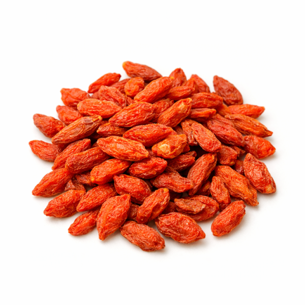 Las Bayas de Goji son pequeños frutos rojos deshidratados procedentes de la planta Lycium barbarum. Originarias de Asia, especialmente de China, se han utilizado durante siglos en la alimentación tradicional oriental. En los últimos años se han popularizado dentro de la categoría de los llamados “superalimentos” gracias a su perfil nutricional rico en fibra, antioxidantes y micronutrientes esenciales. Su sabor es ligeramente dulce con un toque ácido, similar al de las pasas pero más suave y afrutado, lo que las convierte en un ingrediente versátil para recetas dulces y saladas. En LA DESPENSA DEL GRANEL las ofrecemos a granel para que puedas consumir la cantidad que necesites, con frescura y calidad garantizadas.
