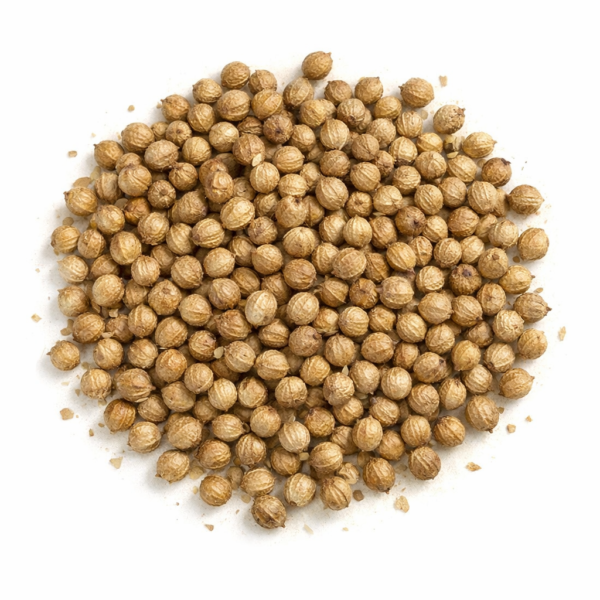 Aroma cítrico y especiado que despierta los sentidos Las semillas de cilantro, también conocidas como cilantro en grano, proceden de la planta Coriandrum sativum y son una especia fundamental en la cocina mediterránea, india, árabe y latinoamericana. A diferencia de la hoja fresca, las semillas ofrecen un aroma cálido, ligeramente cítrico y con notas dulces y especiadas. En LA DESPENSA DEL GRANEL seleccionamos semillas de cilantro limpias, enteras y aromáticas, ideales para utilizar directamente en guisos o moler al momento para conservar toda su frescura y aceites esenciales. Al tostarlas ligeramente en seco, liberan un perfume más intenso y profundo, perfecto para currys, mezclas de especias, adobos, panes especiados y platos de legumbres. Comprar semillas de cilantro a granel permite mantener su aroma intacto y usar solo la cantidad necesaria. Coriandrum sativum · Cilantro en grano · Especia entera