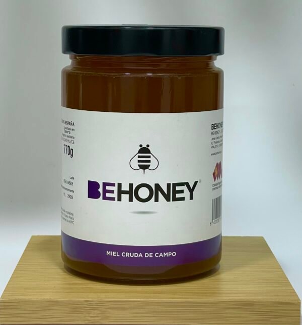 IMG_5525 Intensidad Natural con Aroma de Monte Mediterráneo Miel BeHoney de Bosque Pura y Nacional, 100% cruda y natural, con sabor intenso y aroma fresco a monte. Rica en antioxidantes y perfecta para consumo diario. ✔ 100% miel pura ✔ Sin azúcares añadidos ✔ Sin conservantes ✔ Producto natural ✔ Formato ahorro 770g