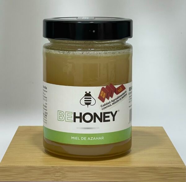 Dulzura Floral con Aroma Mediterráneo Miel BeHoney de Azahar Pura y Nacional, cruda y 100% natural, con sabor delicado a cítricos y aroma floral. Perfecta para infusiones, tostadas y recetas saludables. ✔ 100% miel pura ✔ Sin azúcares añadidos ✔ Sin conservantes ✔ Producto natural ✔ Formato 400g