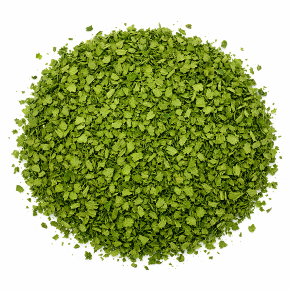 Frescura verde que ilumina tus platos El perejil en hoja, también conocido como perejil seco o deshidratado, es una de las hierbas aromáticas más utilizadas en la cocina mediterránea. Procedente de las hojas del Petroselinum crispum, cuidadosamente secadas para conservar su color verde y su aroma natural. En LA DESPENSA DEL GRANEL ofrecemos perejil en hoja de calidad, con corte uniforme y aroma fresco, ideal para usar directamente en cocina sin necesidad de picar. Es perfecto para sopas, guisos, arroces, carnes, pescados, verduras y salsas. Su sabor es suave, ligeramente herbáceo y fresco, aportando equilibrio sin dominar el plato. El perejil es un básico indispensable en cualquier despensa, tanto para cocinar como para dar un acabado visual atractivo a las recetas. Comprar perejil en hoja a granel permite utilizar solo la cantidad necesaria, mantener frescura y apostar por un consumo más sostenible. Petroselinum crispum · Perejil seco · Hierba aromática