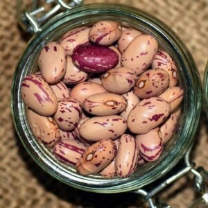 Descubre nuestra selección de legumbres a granel de alta calidad, incluyendo lentejas, garbanzos, judías y fabadas, ideales para todo tipo de recetas tradicionales y modernas. Nuestros productos son nacionales, frescos y naturales, y se venden a granel para que elijas la cantidad exacta, reduciendo desperdicios. Cada legumbre mantiene su sabor, textura y propiedades nutritivas, perfectas para preparar guisos, ensaladas y platos llenos de tradición y autenticidad.